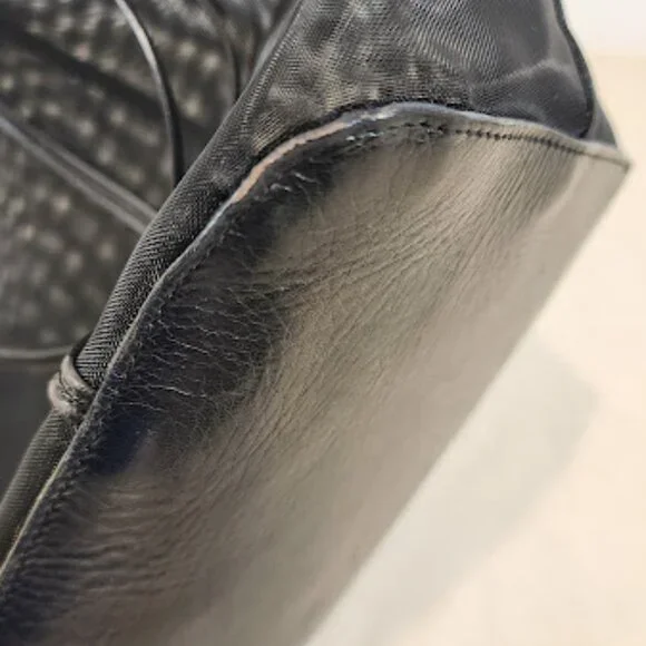 Prada Mesh shoulder tote with attached baby. Perfect for summer! - Picture 12 of 16